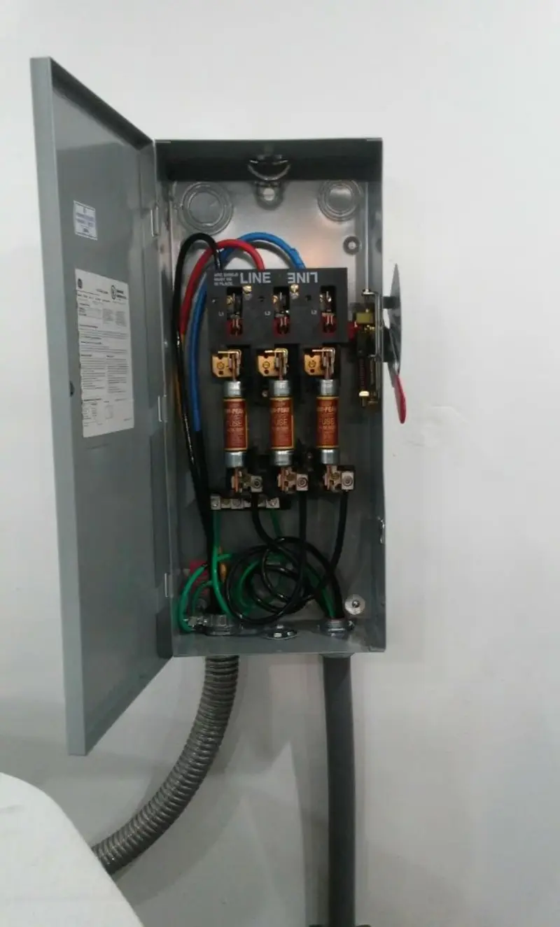 Three-phase disconnect switch installed for Electrical Wiring & Rewiring in DuBois
